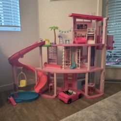 Barbie Dreamhouse Pool Party Dollhouse