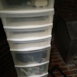 6 Drawer Storage...GRACIOUS LIVING
