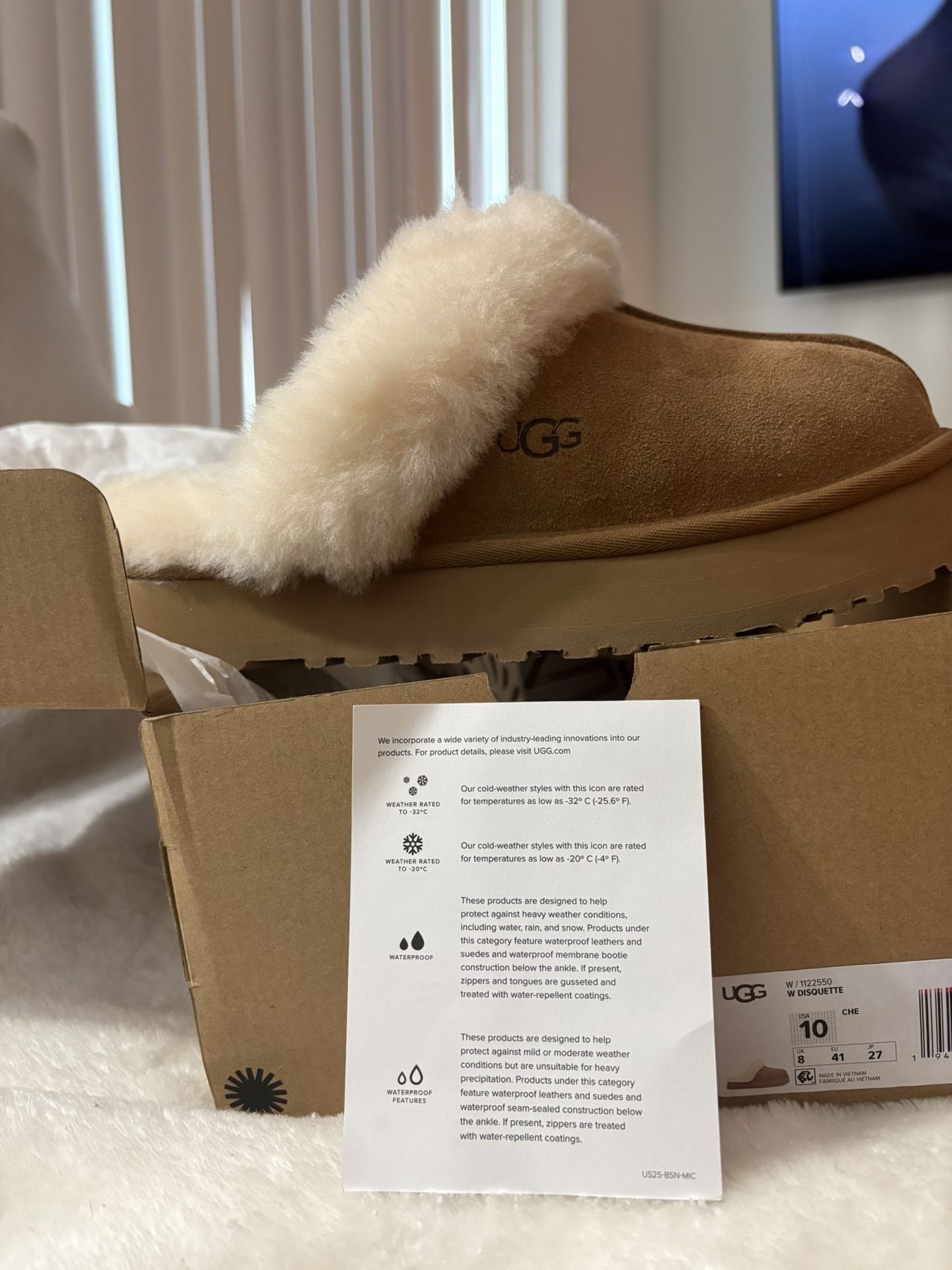 Brand New UGG Disquette – Chestnut (Women’s Size 10)