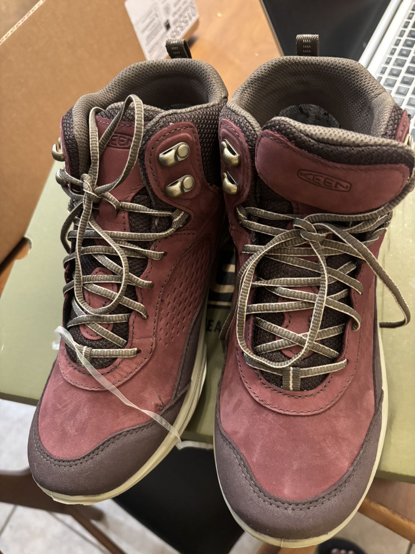 Brand KEEN , New , Hiking Boot