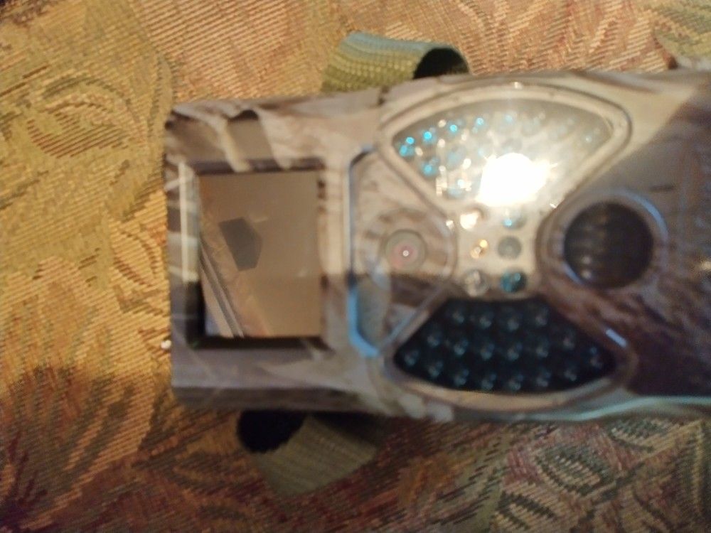 Trail Cam with Wireless Technology