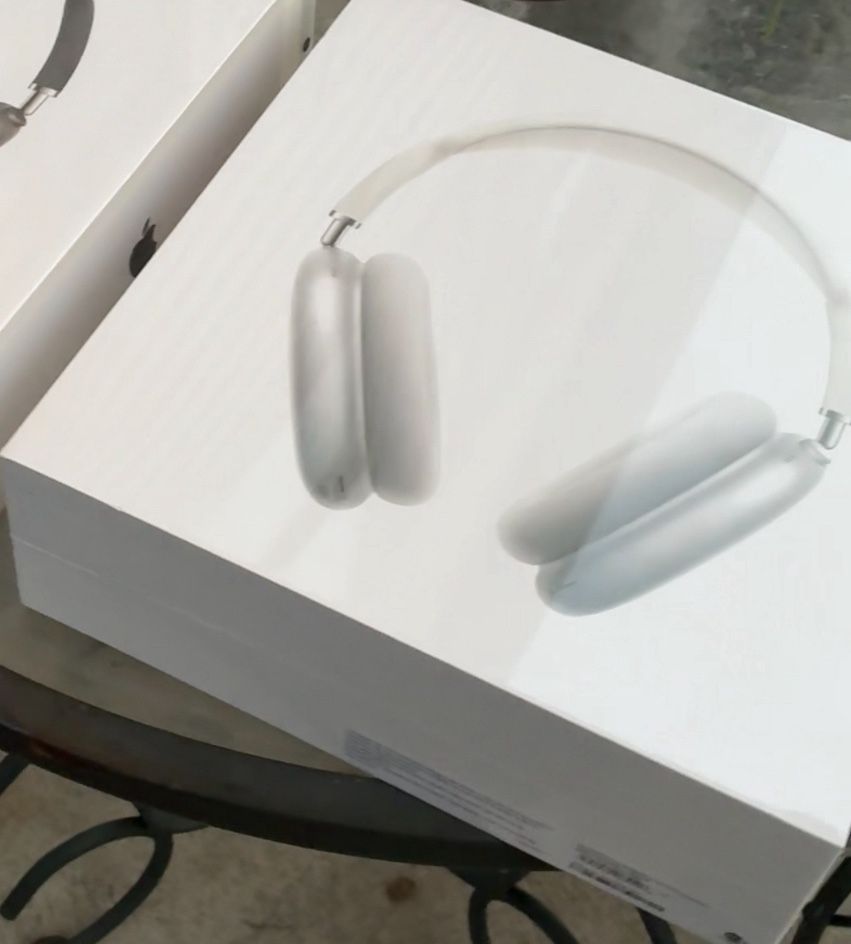 Airpod Pro Max (Silver) !