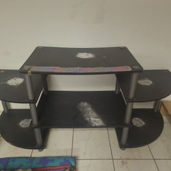 Entertainment Table