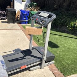 Free Working Treadmill 