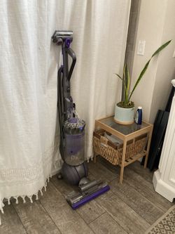 Dyson Vacuum