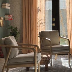 Luxury Modern Solid Wood Accent Chair Set – Like New