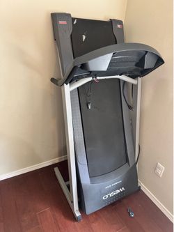 WESLO Foldable treadmill