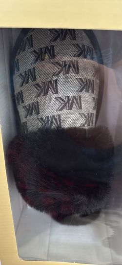 MK Slippers