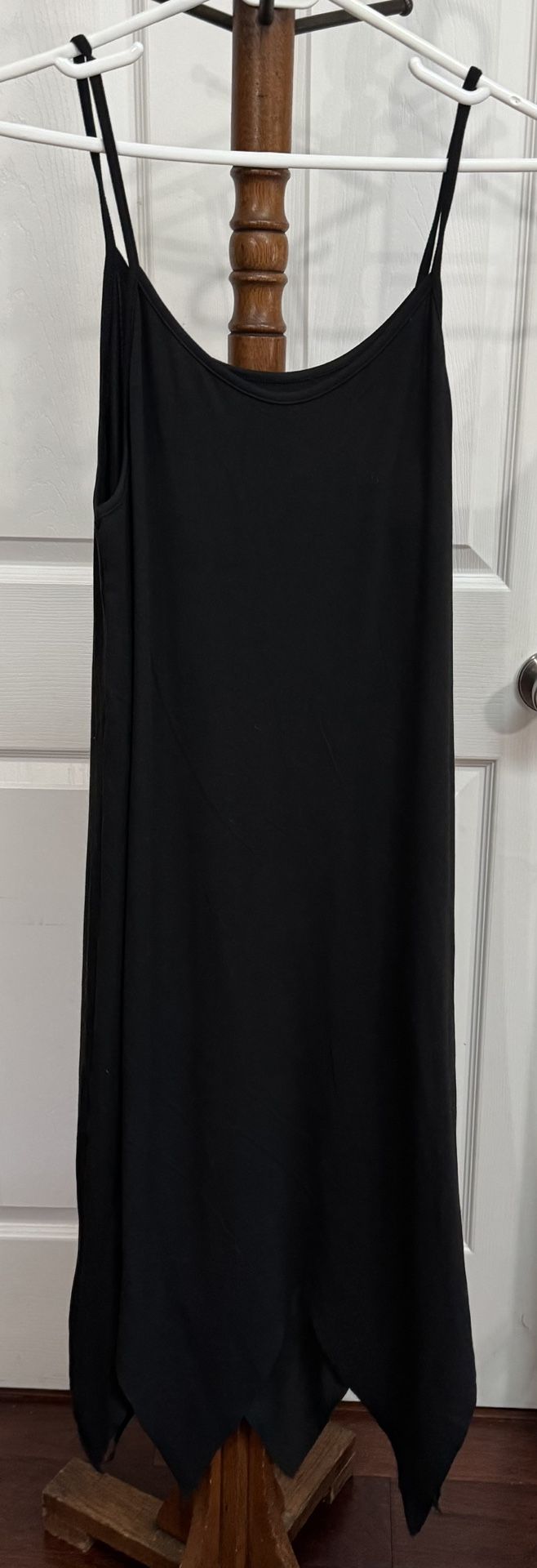 New Adult Black Dress Fits L/XL Just $5