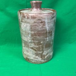 Ceramic Tall Pot With Lid 