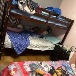 Bunk Bed And Mattresses 
