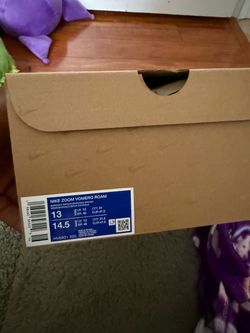 Nike shoes *Brand New*