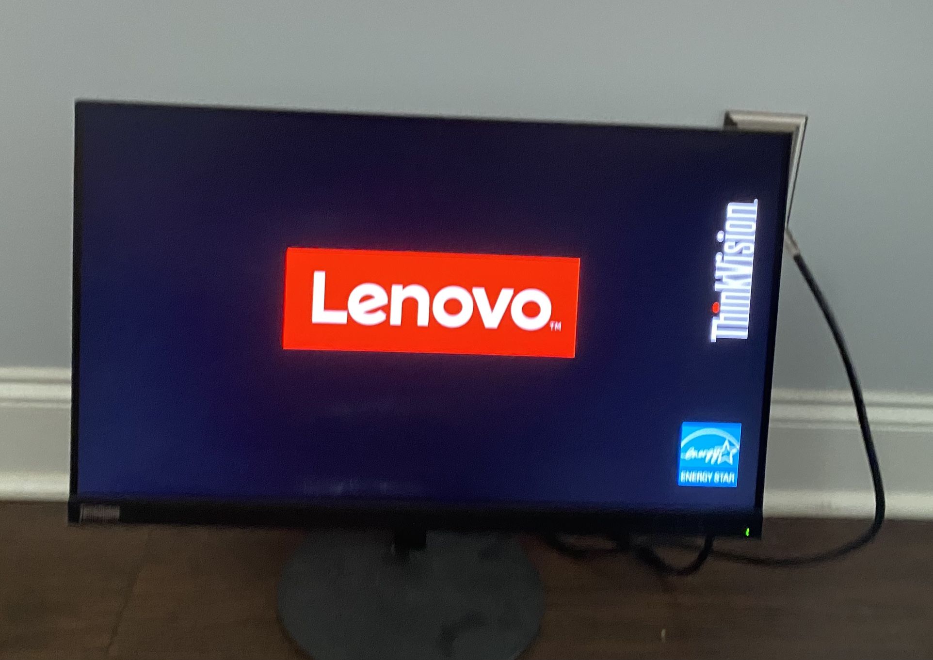 Lenovo Thinkvision Monitors