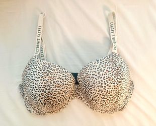 Victoria’s Secret bra size 36D