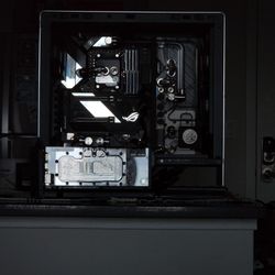 Custom Water-Cooled InWin EK PC