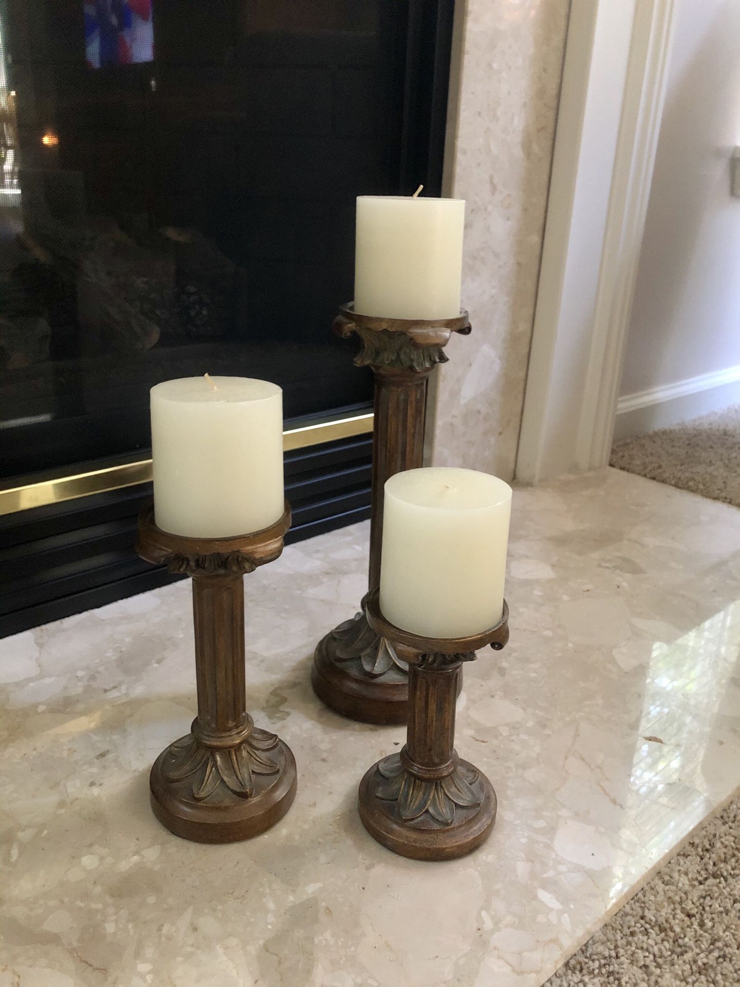 3 Piece Candle Set **Sold Pending Pickup**