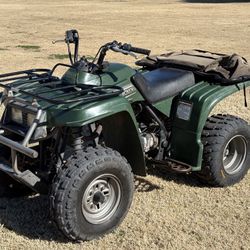 2001 Yamaha Bear Tracker YFM250 Quad