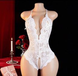 Xl White Lace Halter Teddy Bodysuit