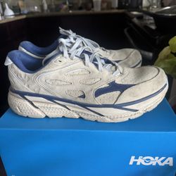 Hoka Sneakers 