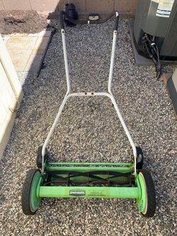 Push lawnmower