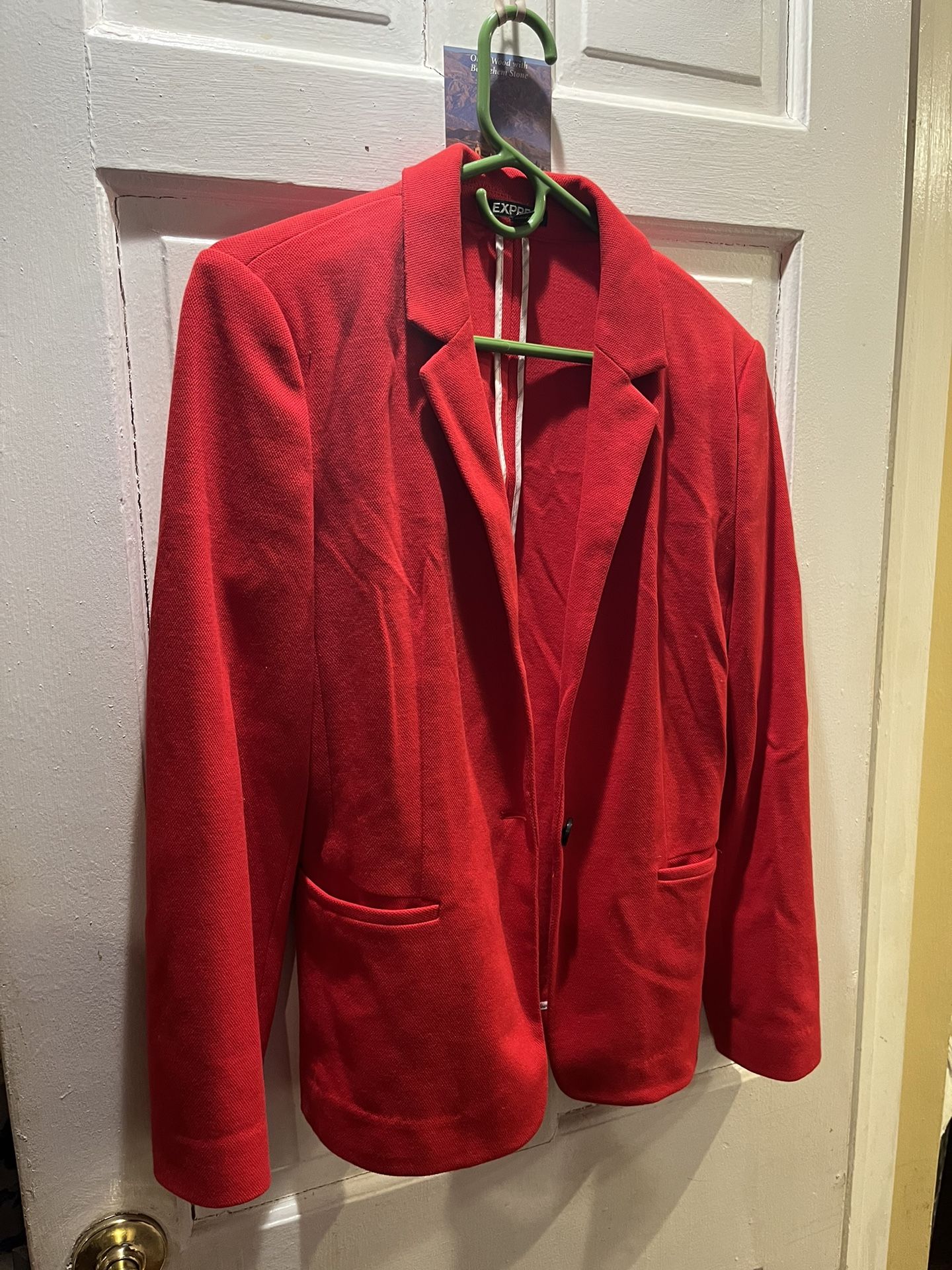 Express Red Size M