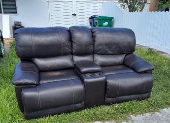 Free Sofa