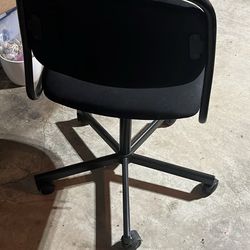 Desk chair 