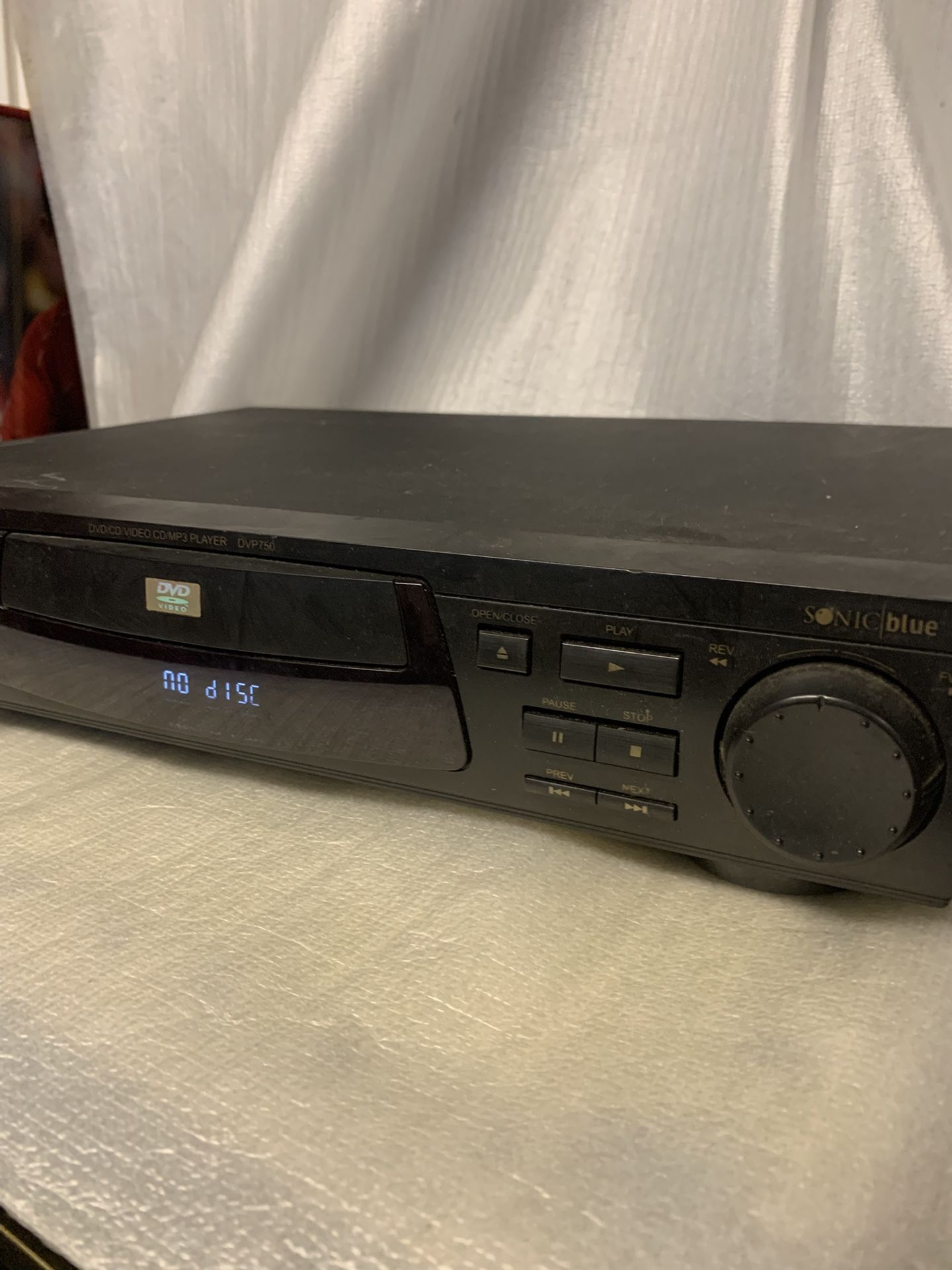 GO VIDEO SONIC BLUE DVD PLAYER DVP950 CD MP3 - SHOWN WORKING