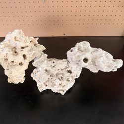 Decorative rock for saltwater aquarium nano