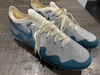 Nike patta soccer cleats