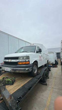 2014 Chevrolet 3500 express cutaway
