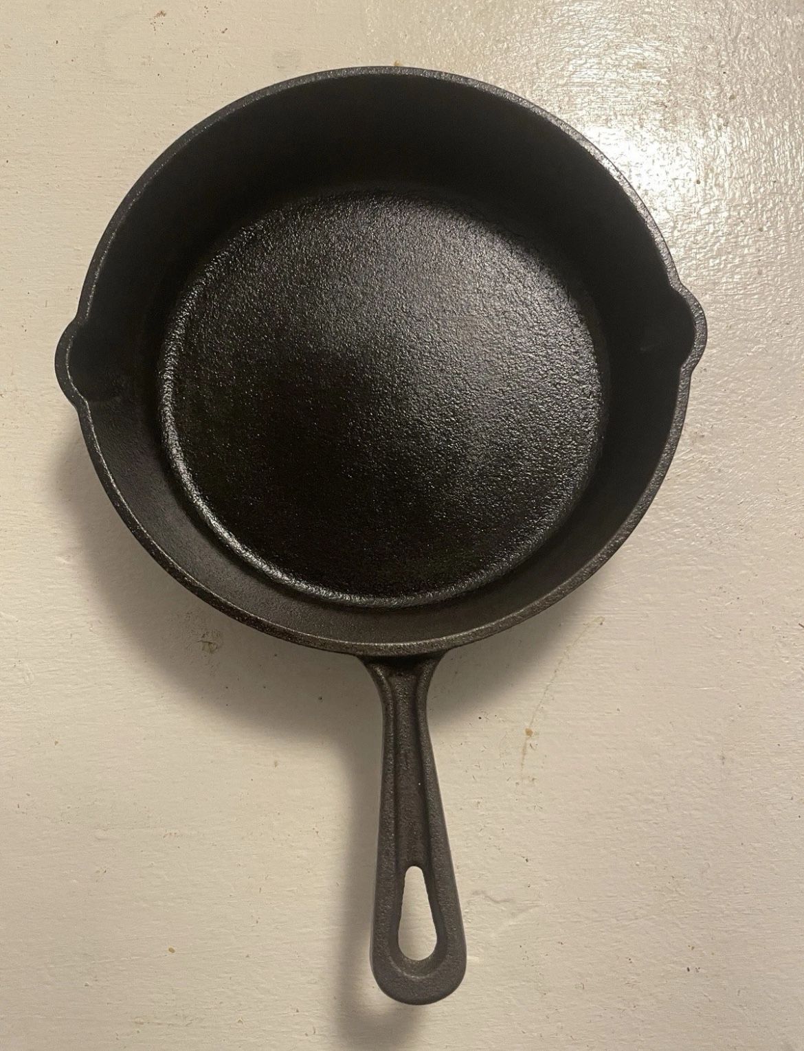 Cast Iron Pan 8”