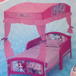 Delta Disney Princess Canopy Bed 
