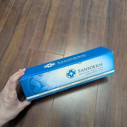Saniderm Extra Large Roll 10 in x 8 yd