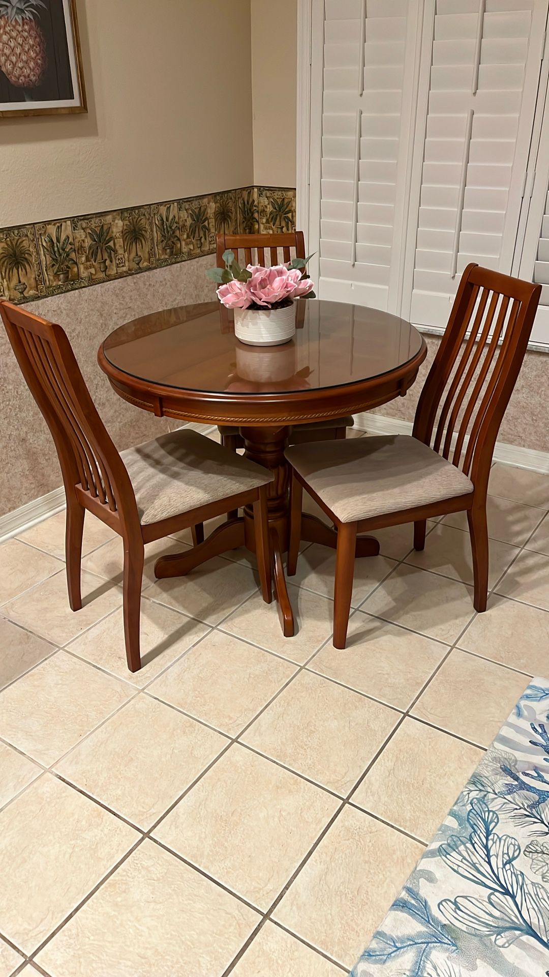 Café Table With 3 Chairs