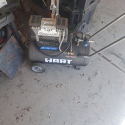 Hart 8 Gallon Air Compressor