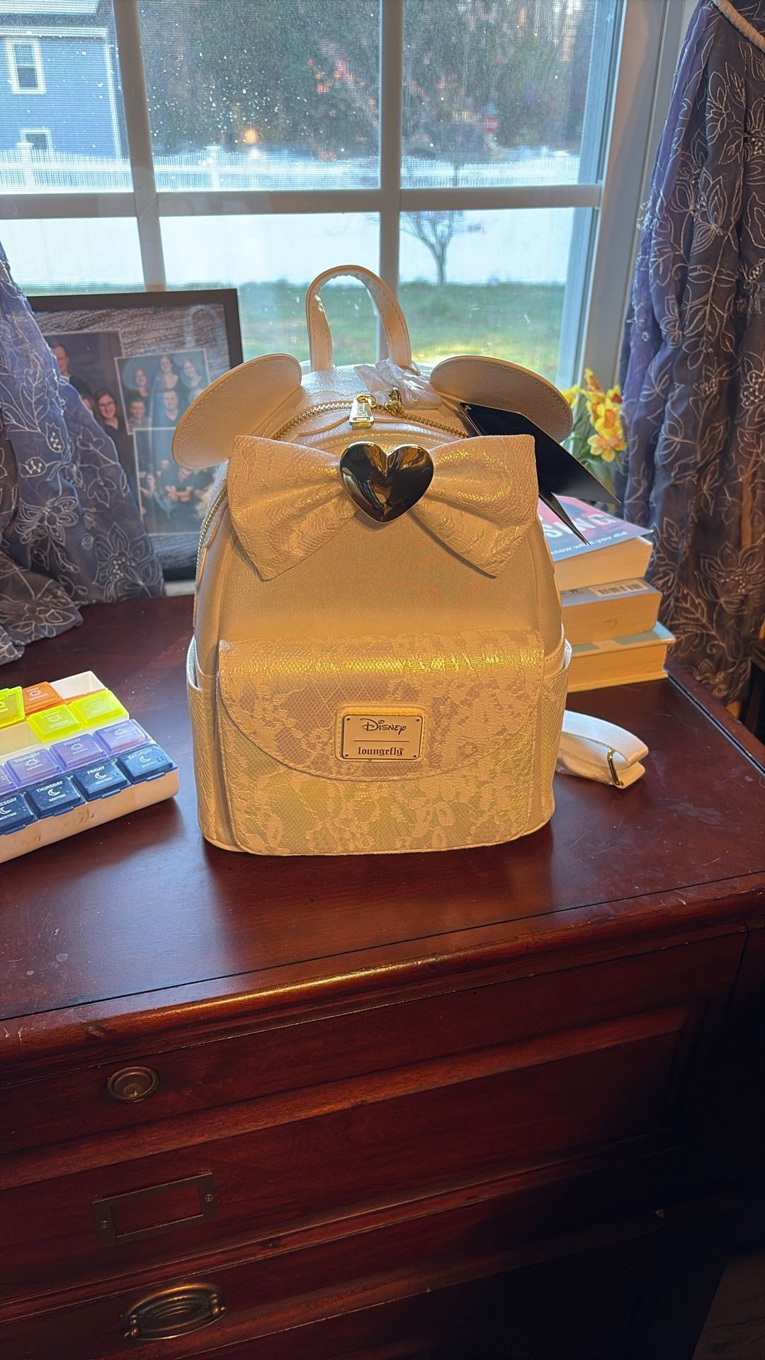 Wedding Hard Tag Loungefly NWT. Pu Bridgewater 