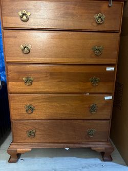 Good condition sturdy dresser