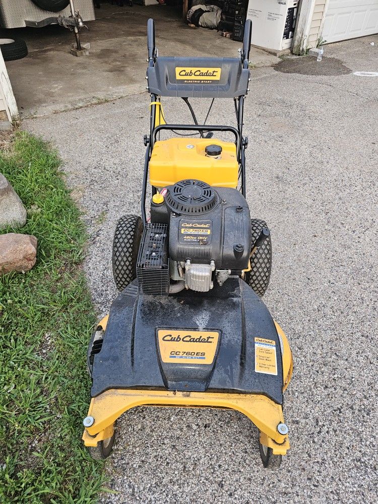 Cub Cadet 33" Mower