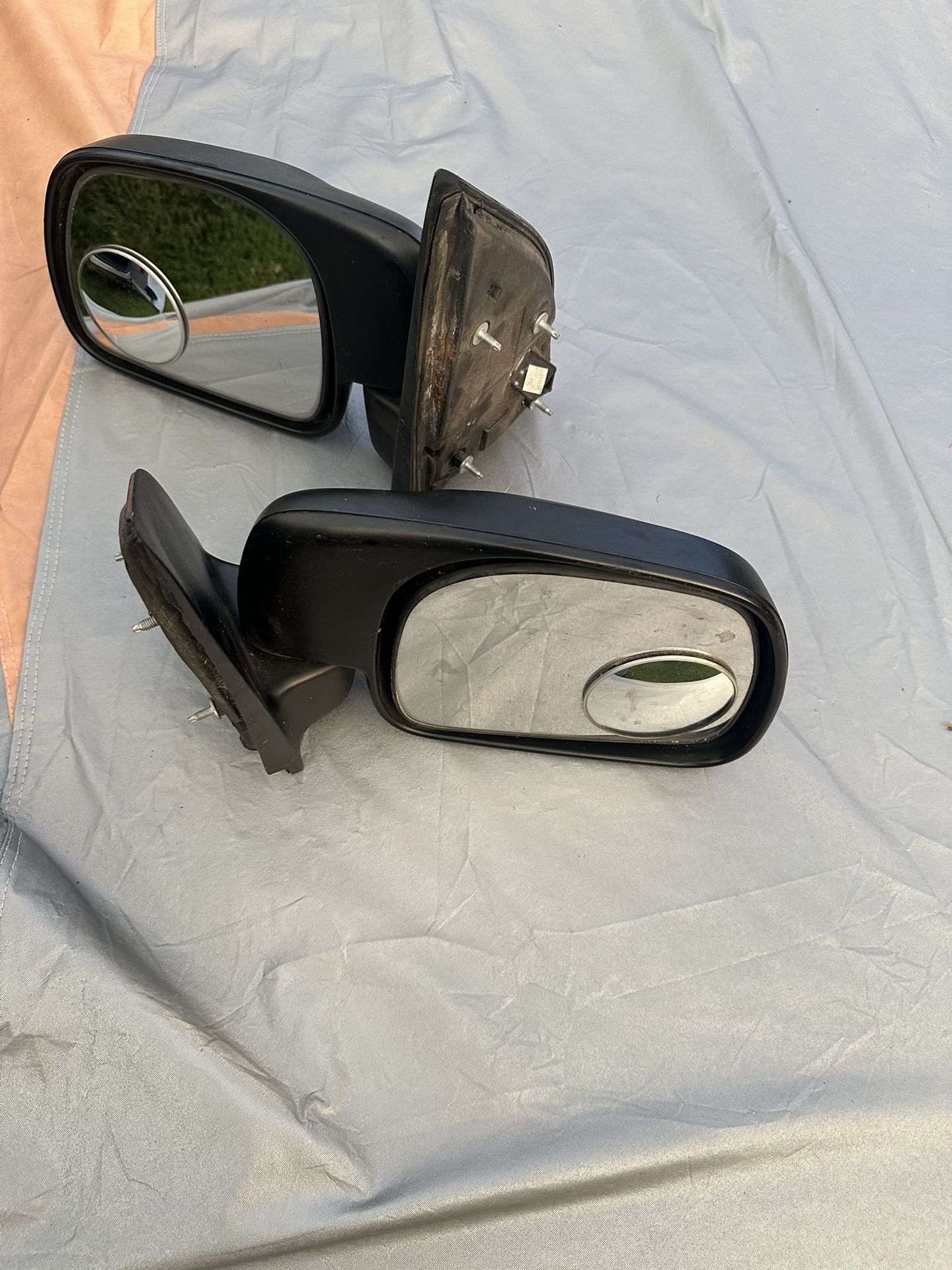 1(contact info removed) Outside Mirrors F 250 -f350