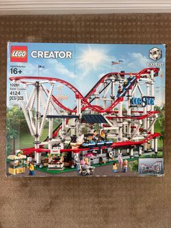 Lego Creator Roller Coaster 10261 Brand New