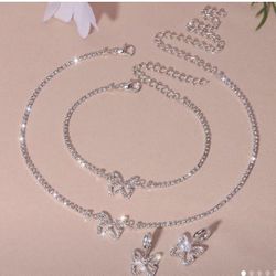 3 Gorgeous Necklace Sets Diamonds