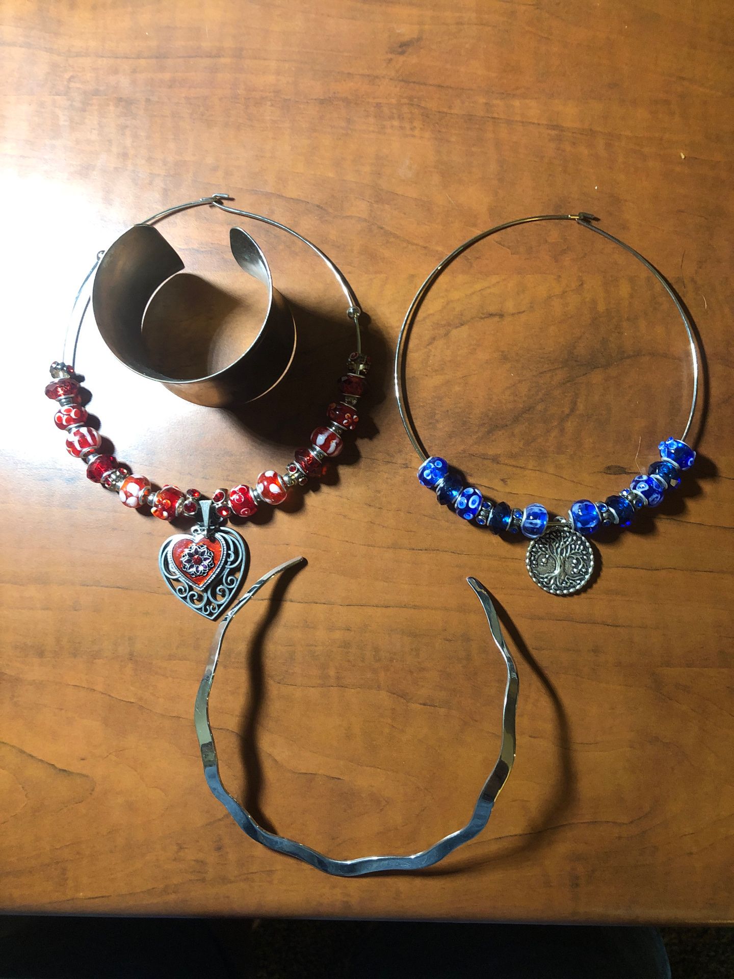 3 chokers and 1 wristband