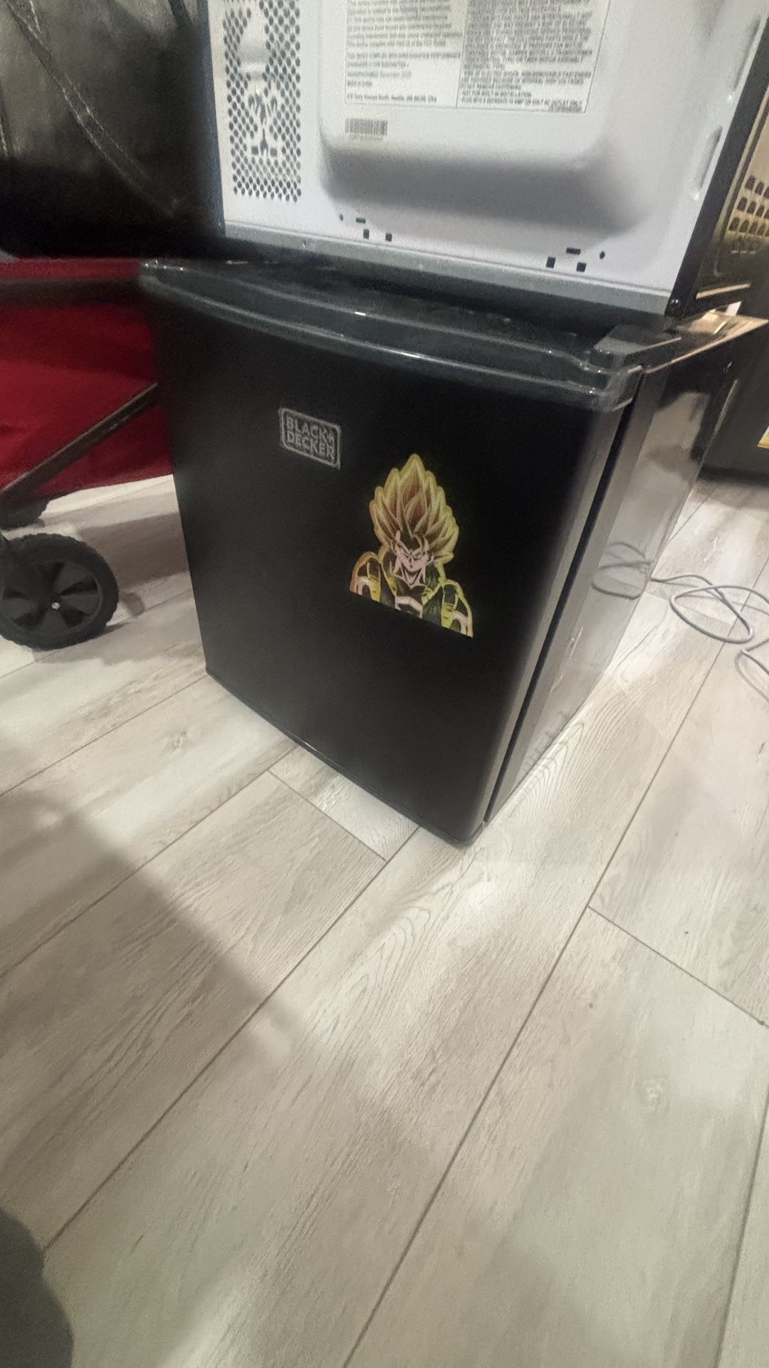 Mini Fridge 