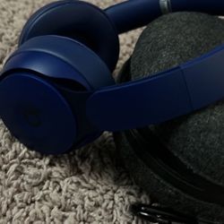 Beats Solo Pro Noise Cancelling Headphones