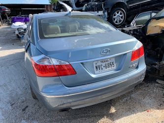 2011 Hyundai Genesis for parts
