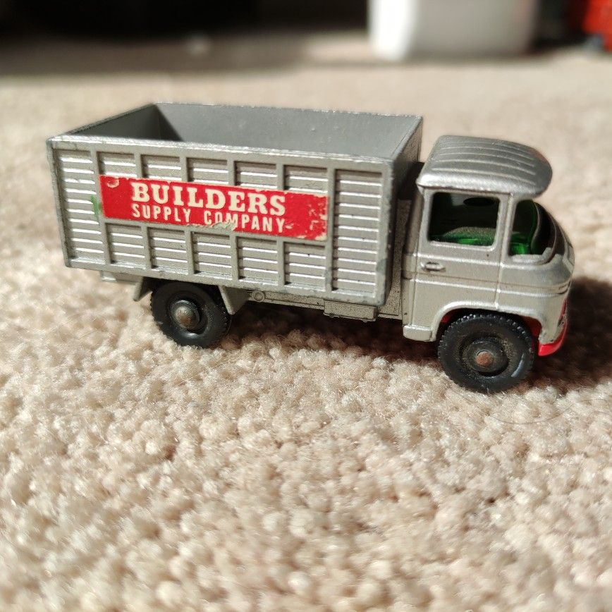 1960s Lesney Matchbox - Die Cast - BUILDERS SUPPLY TRUCK