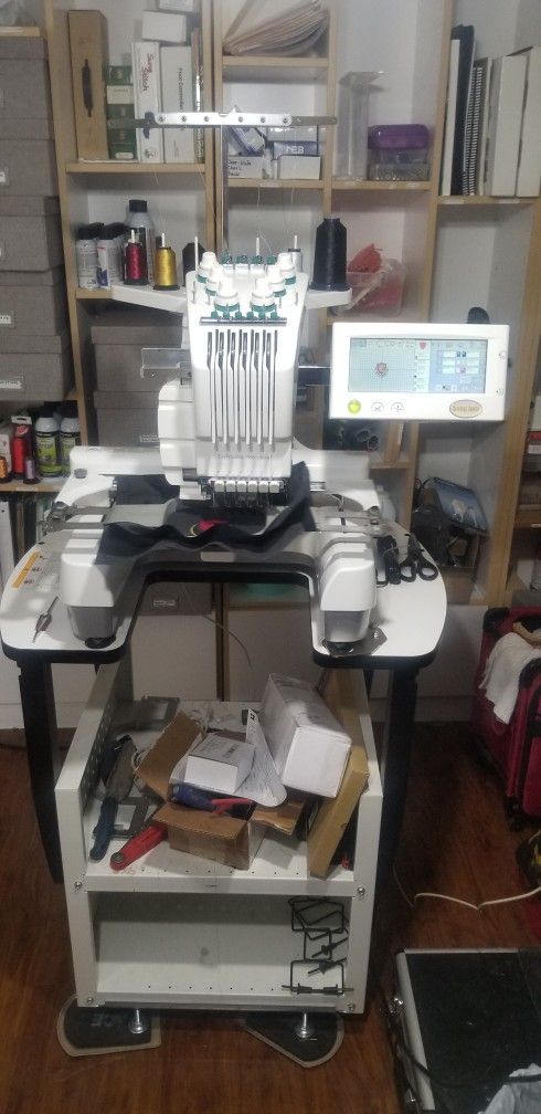 Baby Lock EMP-6 Embroidery Machine