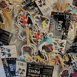 All Kinds Of Party Decorations And Supplies 