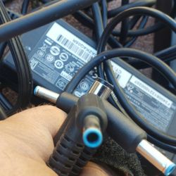4 USED HP LAPTOP CHARGERS